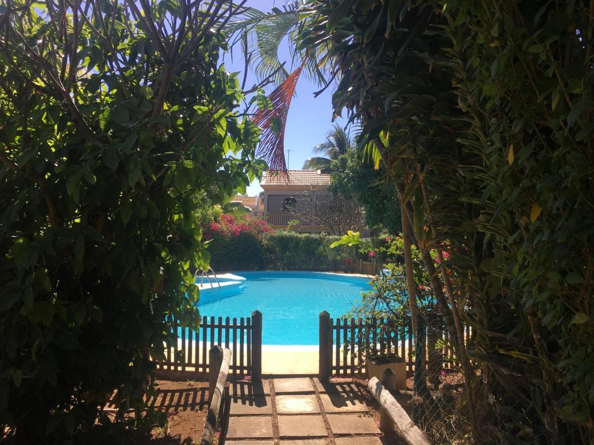 Flic-en-Flacq Beachfront Villa In A Beautiful And Secured Complex מראה חיצוני תמונה