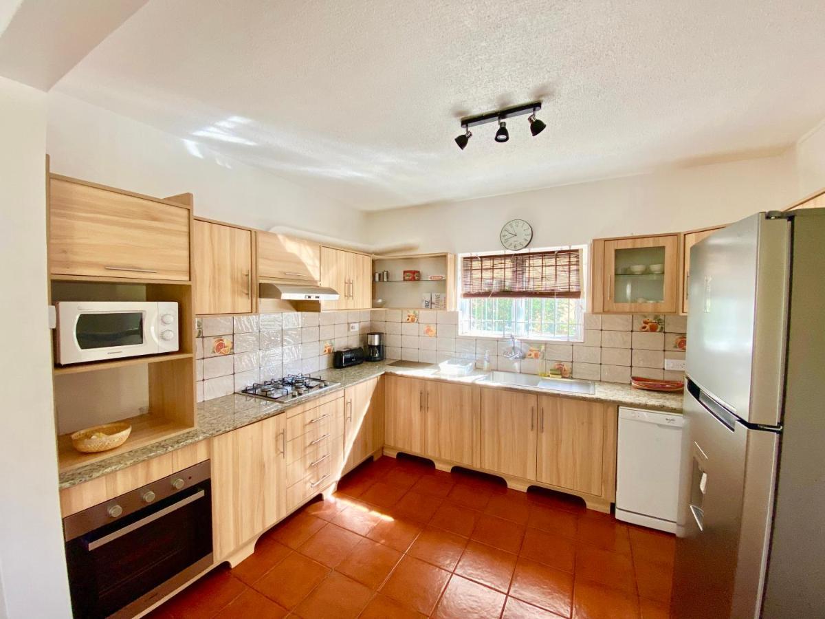 Flic-en-Flacq Beachfront Villa In A Beautiful And Secured Complex מראה חיצוני תמונה
