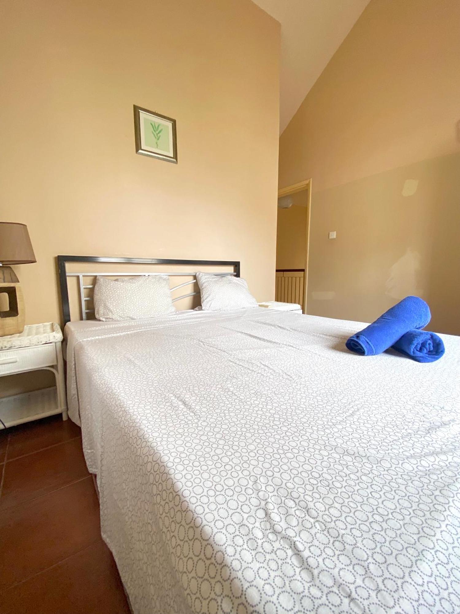 Flic-en-Flacq Beachfront Villa In A Beautiful And Secured Complex חדר תמונה